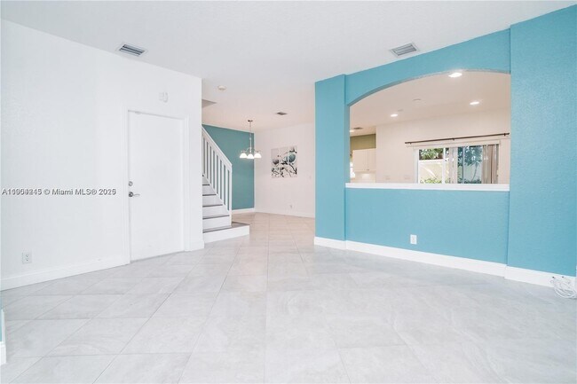 Foto del edificio - 11425 NW 34th Pl