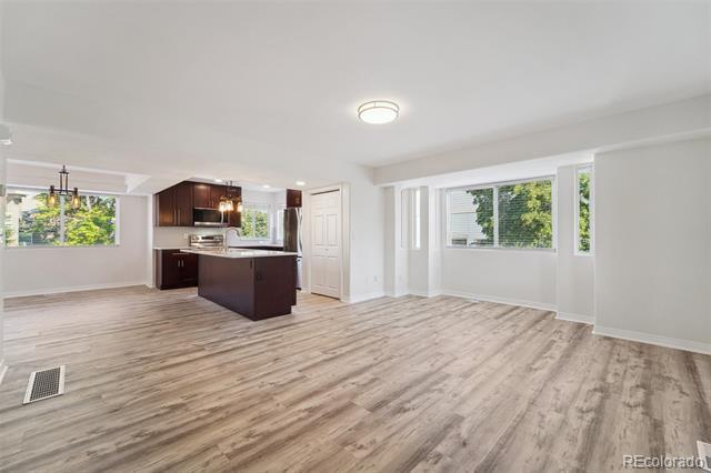 Building Photo - 4501 E Kentucky Cir