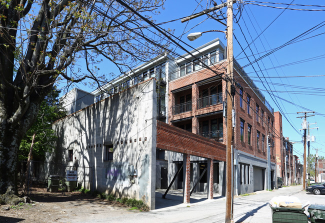 Building Photo - Marshall Street Condominiums