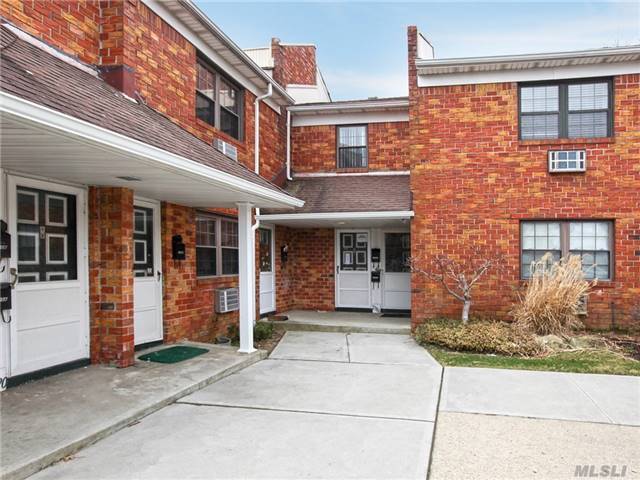 Primary Photo - 2386 Bedford Ave