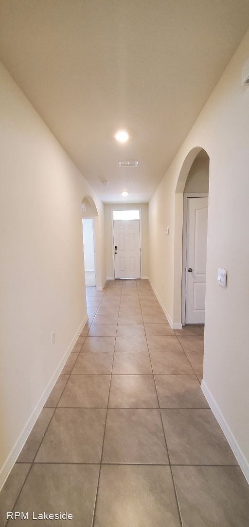 Foto del edificio - 3 br, 2 bath House - 747 Squires Grove Drive