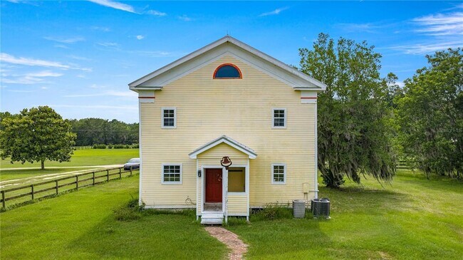 Foto del edificio - 13939 N US Hwy 441