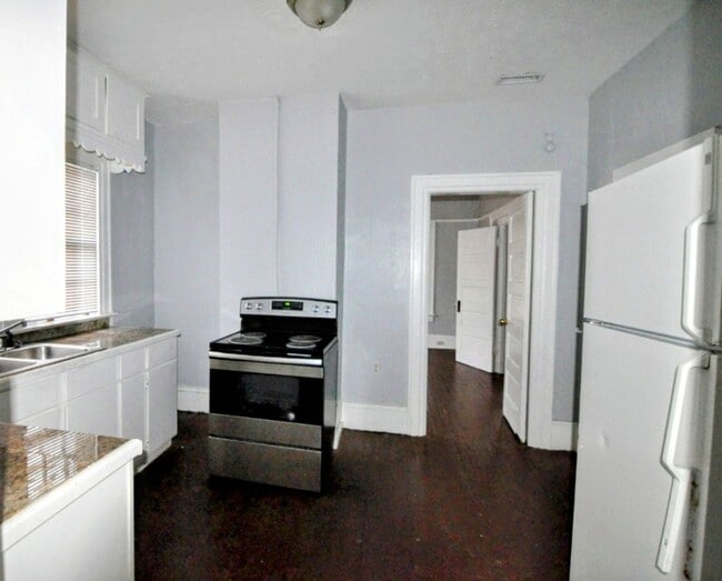 Foto del edificio - 2030 Madison Ave