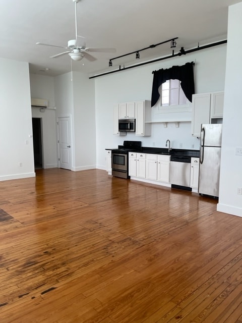 Foto del edificio - The Cape Charles Lofts