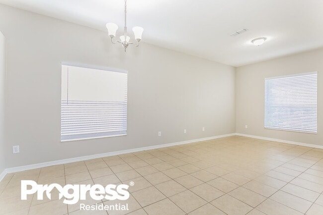 Building Photo - 15122 Stonebriar Way