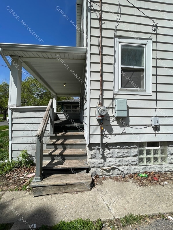 Building Photo - 1115 Porter St