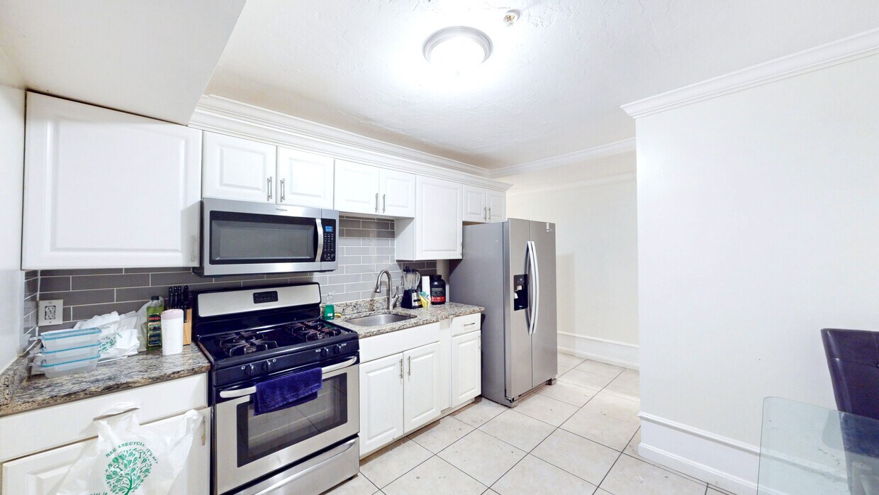 Foto principal - 712 Shawmut Ave