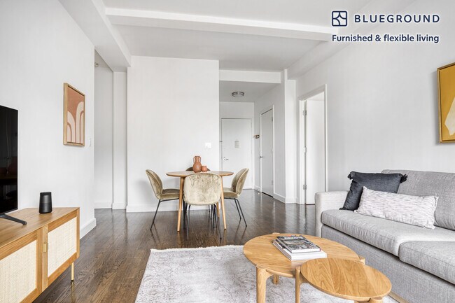 Foto del edificio - 212 W 91st St