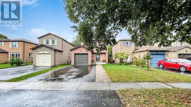 Building Photo - 52 Radford Dr