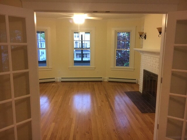 Sala de estar - 59 Maplewood Ave