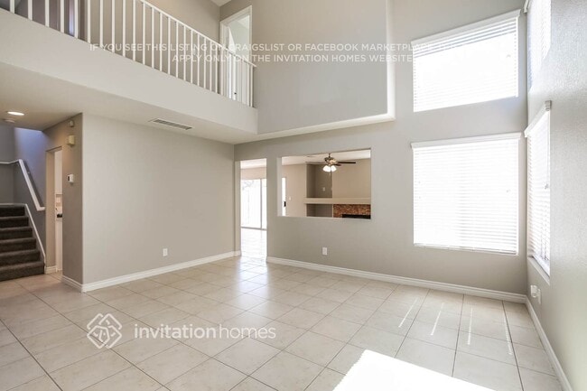 Foto del edificio - 1625 Golden Glen Ct