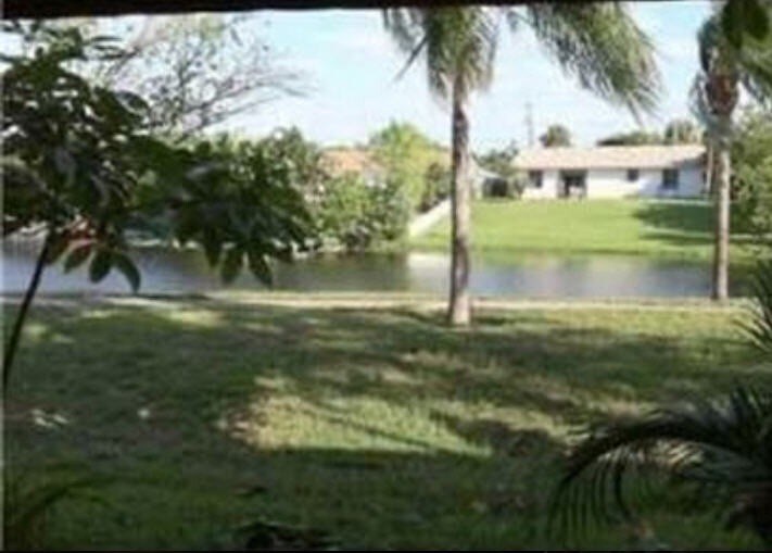 405 Canal Point N, Delray Beach, FL 33444 Townhome Rentals in Delray