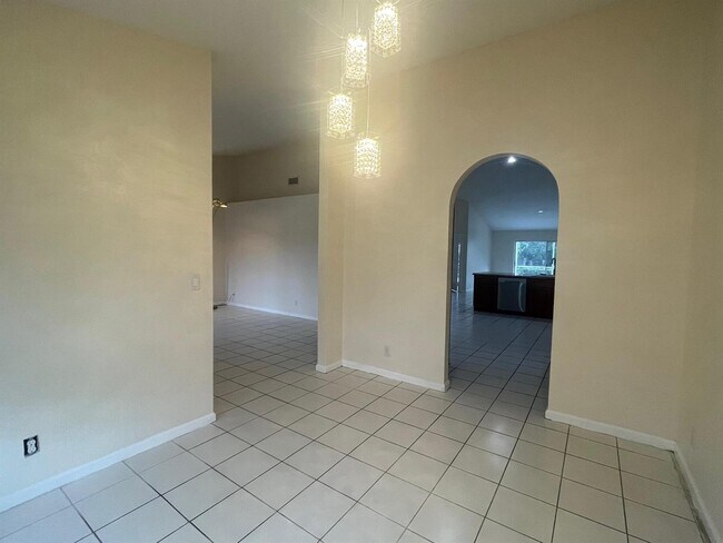 Foto del edificio - 18377 Fresh Lake Way