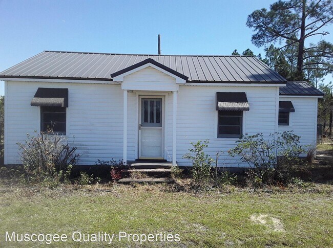 Building Photo - 3 br, 1 bath House - 618 Thomaston Hwy 19 ...