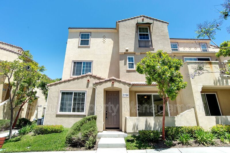 31164 Sunflower Way, Temecula, CA 92592 Townhome Rentals in Temecula