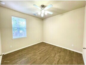 Building Photo - 38 Robin Caper Ct