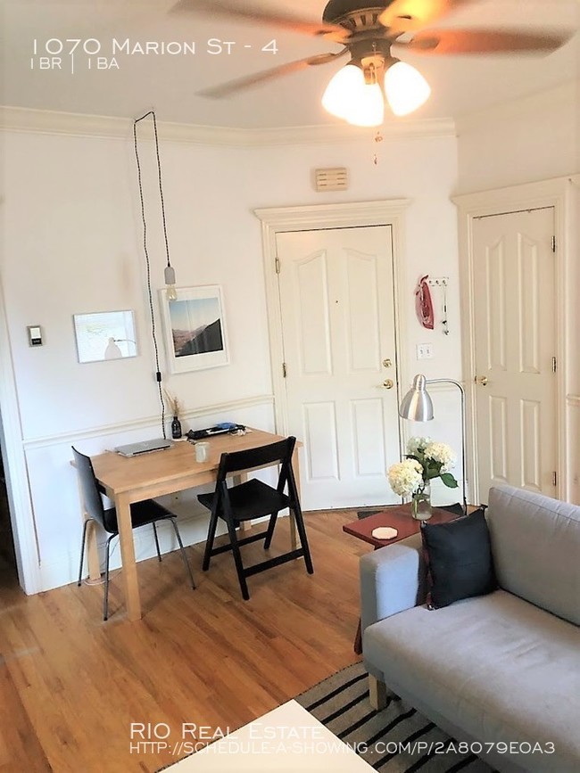 Foto del edificio - 1070 N Marion St