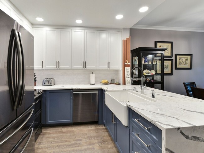 Building Photo - Refined Living in Every Detail - Jacob's C...