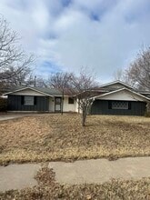 Building Photo - 3422 Thurman St