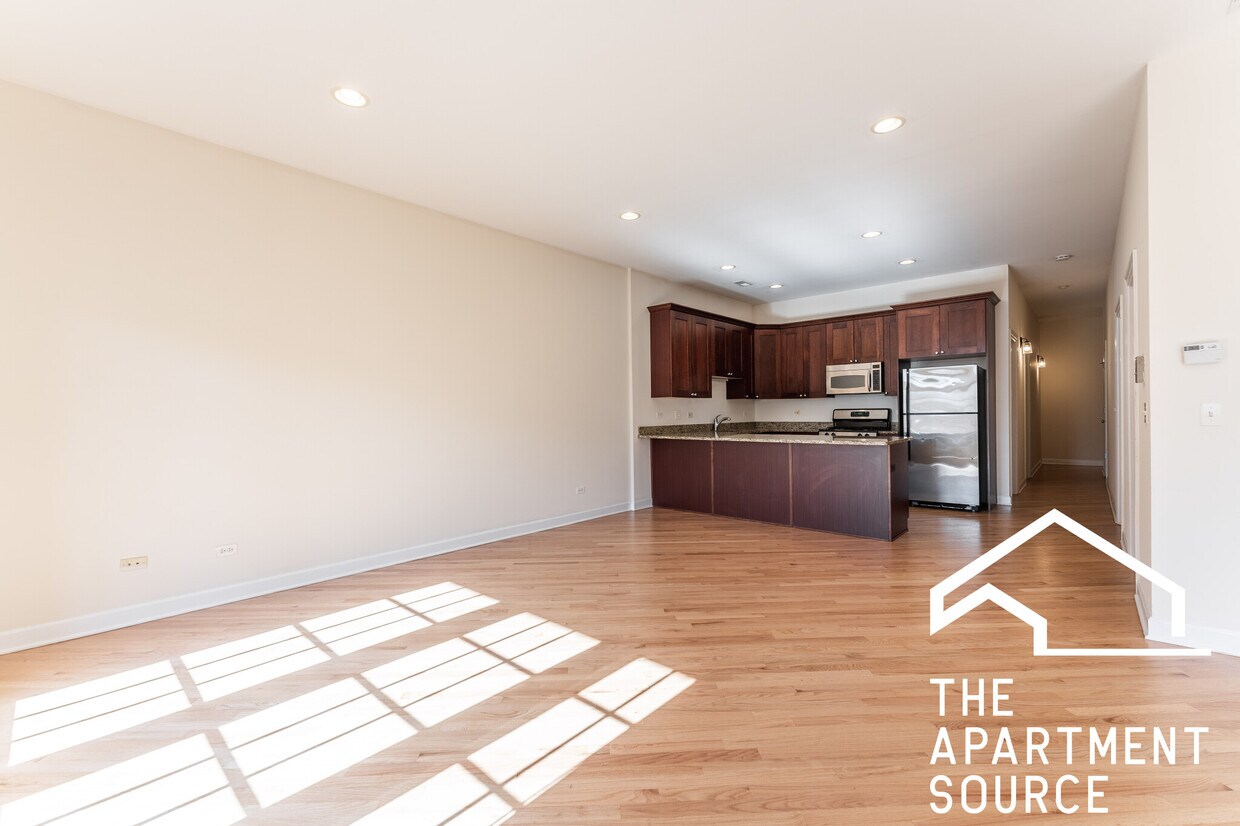 1438 W Belmont Ave Unit 4, Chicago, IL 60657 Condo for Rent in