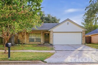 Building Photo - 19311 Amistad Dr