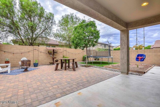 Foto del edificio - 13138 W Lariat Ln