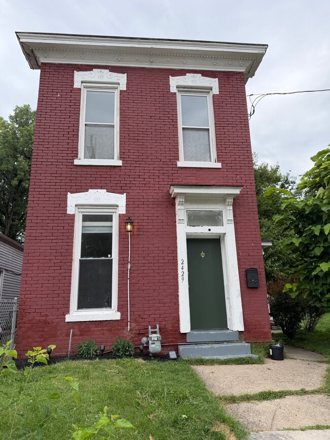 Building Photo - 2429 Griffiths Ave