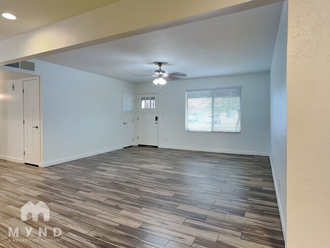 Foto del edificio - 1544 W 6th St