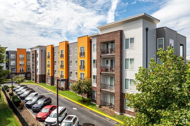 University Walk | Student Housing - University Walk | Student Housing Apartments