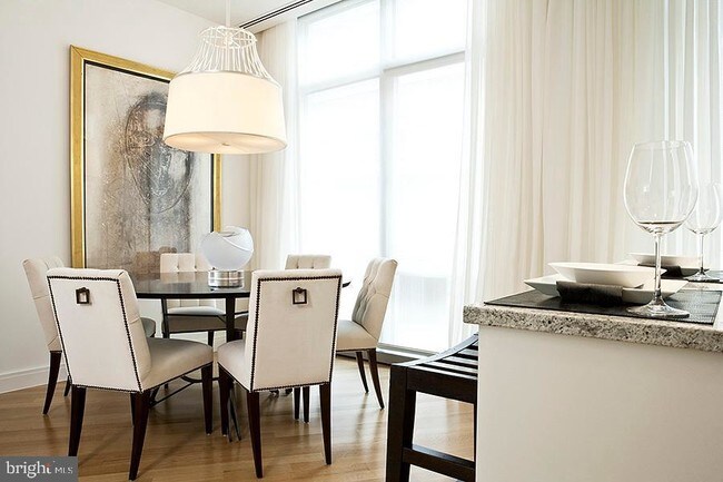 Foto del edificio - 1177 22nd St NW