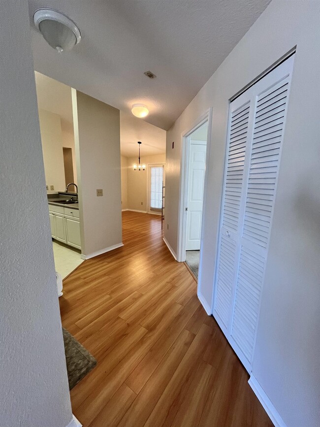 Foto del edificio - 21207 Harbour Vista Cir