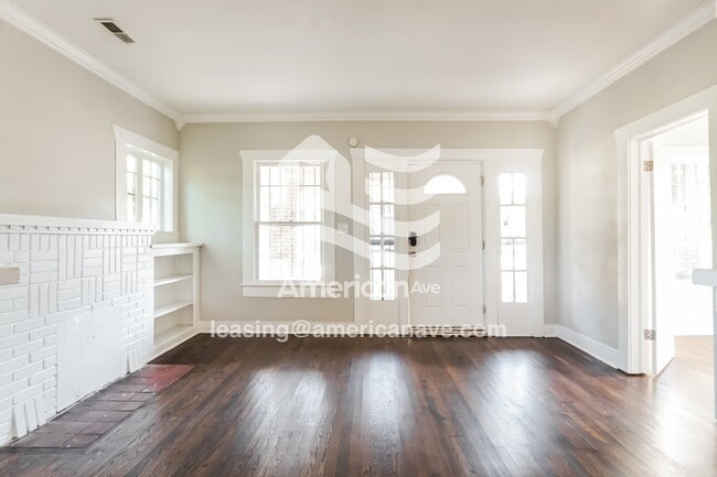 Building Photo - 1656 Fulton Ave SW