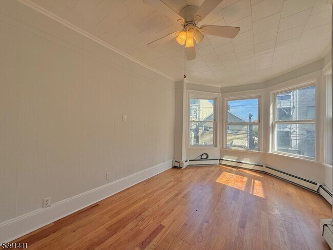 Foto del edificio - 53-55brill St