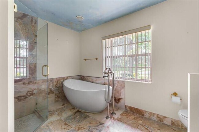 Foto del edificio - 4806 S Lee Rd