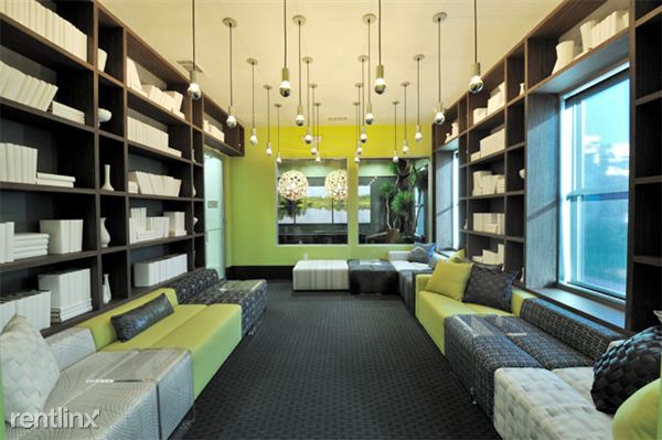 Fotografía del edificio - 1 Waterway Ave