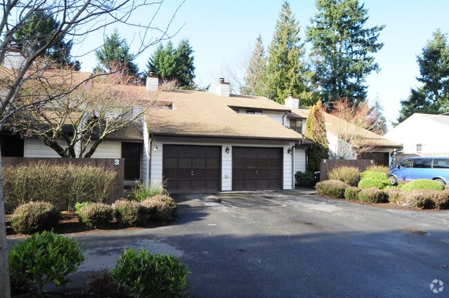 Building Photo - Highland Park Townhomes