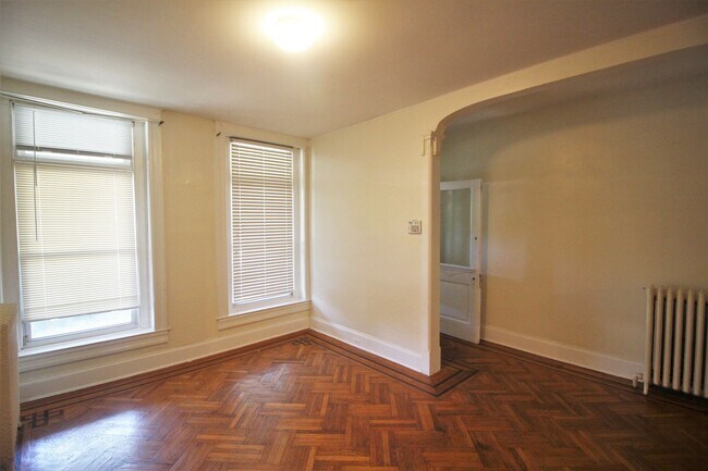 Foto del edificio - 2026/2027 JHU Off-campus housing for 2019 5bd/2ba w/ W/D! Available 6/9/26!