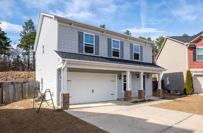 Foto del edificio - Now available!