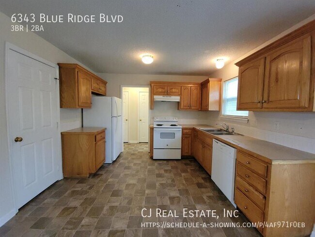 Foto del edificio - 6343 Blue Ridge Blvd