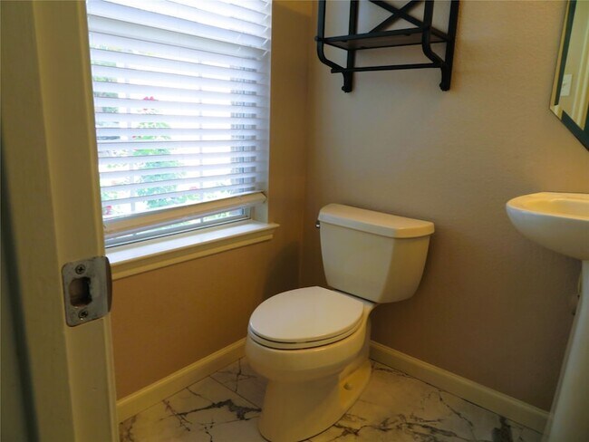 Foto del edificio - 3834 Granite Springs Ln