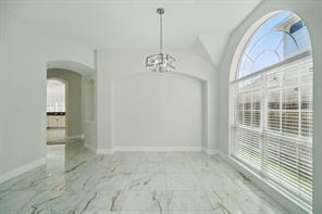 Foto del edificio - 9819 Lynnrose Springs Dr