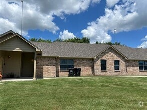 Building Photo - 104 Sunburst Ct