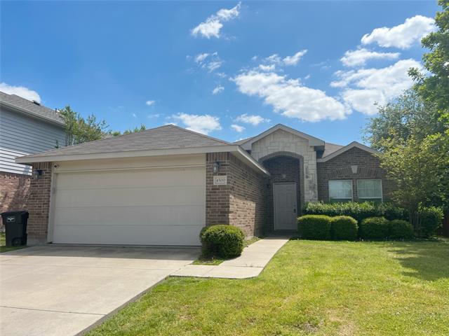 Foto principal - 4500 Lacebark Ln