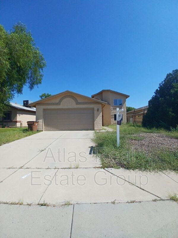 Foto principal - 9358 N Hampshire Dr