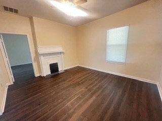 Building Photo - 1021 Meriwether St