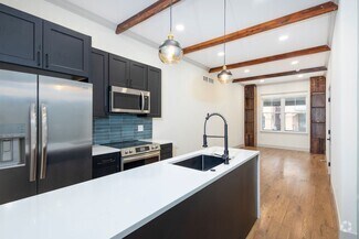 Building Photo - 3116 Clifford St