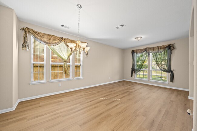 Foto del edificio - 20311 Towering Cypress Dr