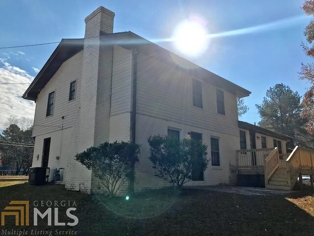 Foto del edificio - 2435 Hallie Mill Rd