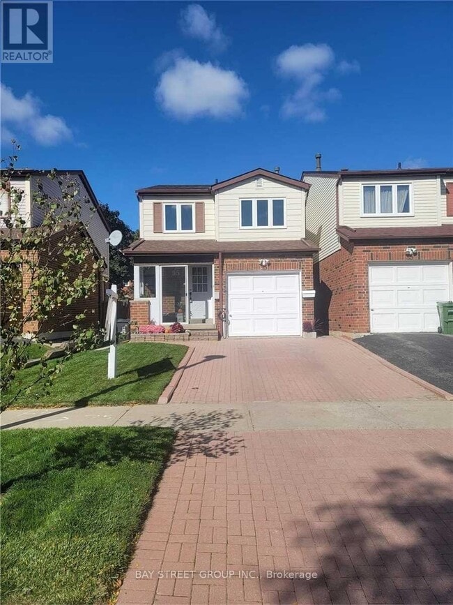 Building Photo - 95 Fawndale Crescent
