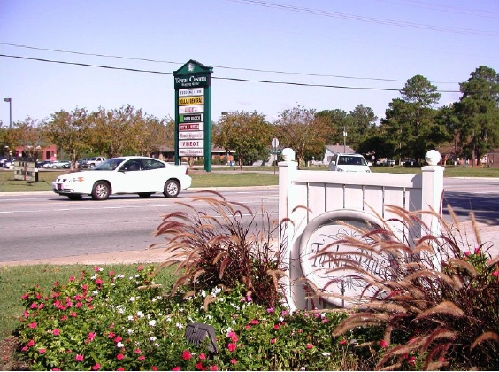 Adjacent Retail - Taylor Place Apartments